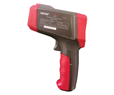 Digital DC low resistance meter